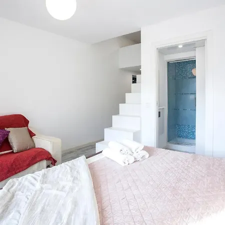 Font House ★ Beautiful Design With Private Pool. Free Wifi. 8pax. Ideal For Families! Santa Susanna